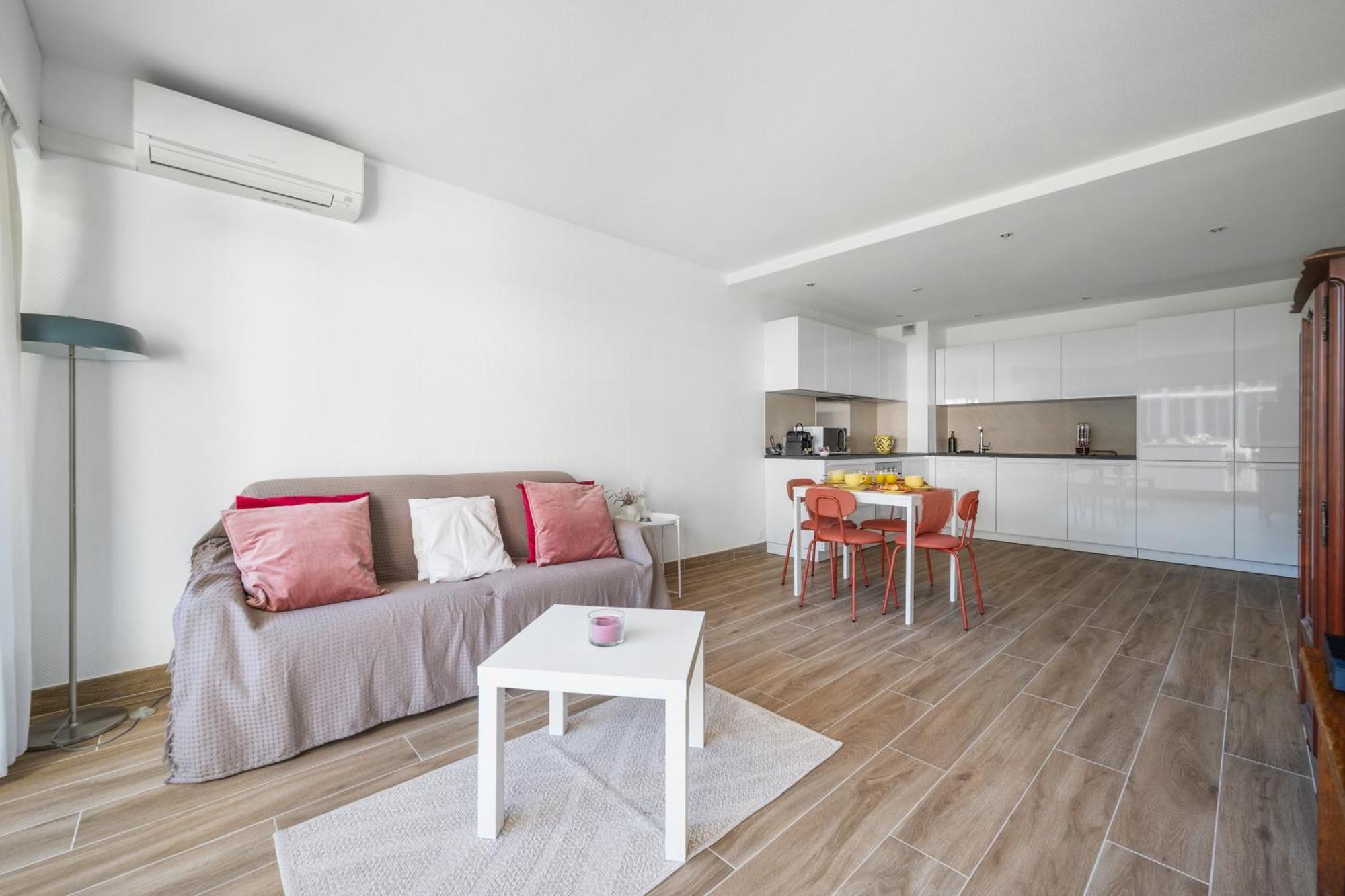 Appartement Le Rocamare - Piscine Toit Terrasse - Parking Prive - Terrasse à Menton Extérieur photo